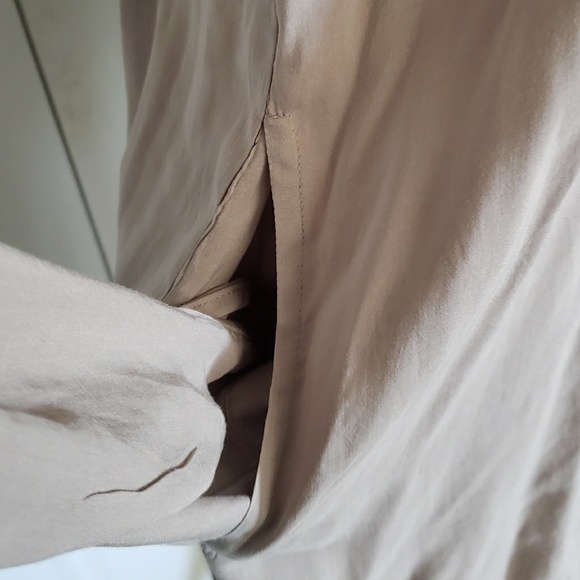 Button down shirt - Picture 3 of 4